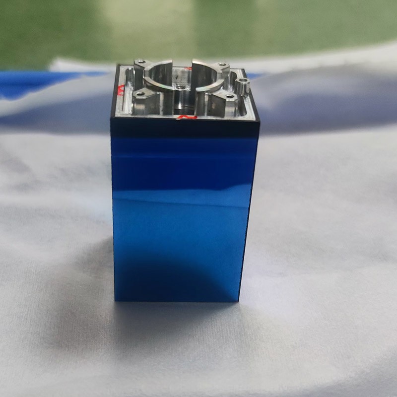 激埃特新款研發(fā)落地的轉鏡 激埃特新款研發(fā)落地的轉鏡